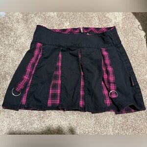 Vintage Tripp NYC Pink and Black Plaid Mini Skirt
REVERSIBLE